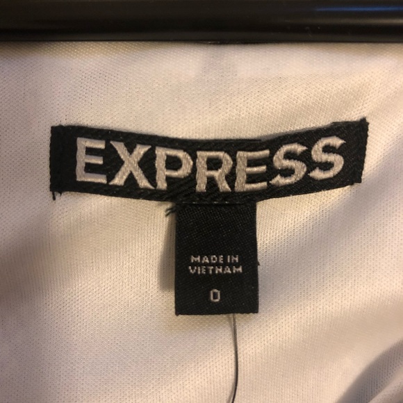 Dress - Picture 4 of 4